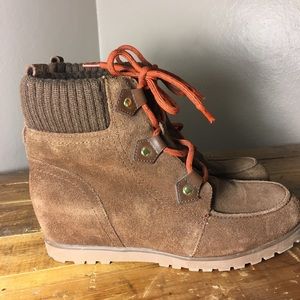 Suede Tommy Hilfiger booties